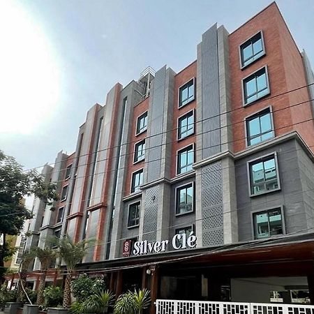 Hotel Silver Cle Hyderabad Eksteriør billede